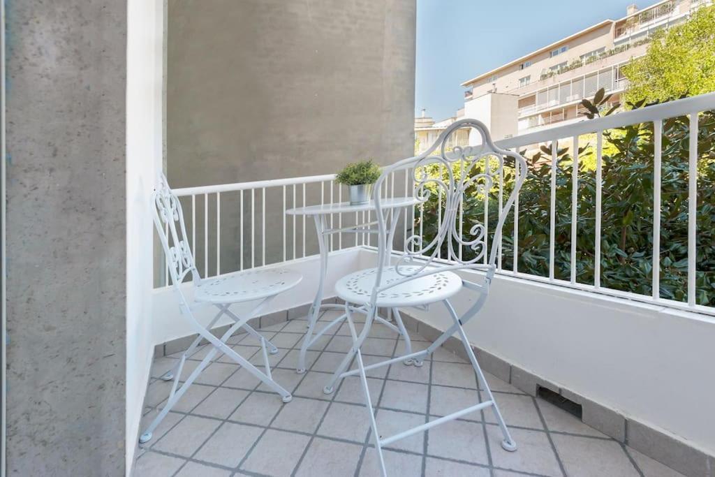 Апартаменты Domus Delia Pescara Centro Экстерьер фото