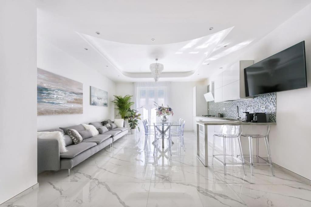 Апартаменты Domus Delia Pescara Centro Экстерьер фото