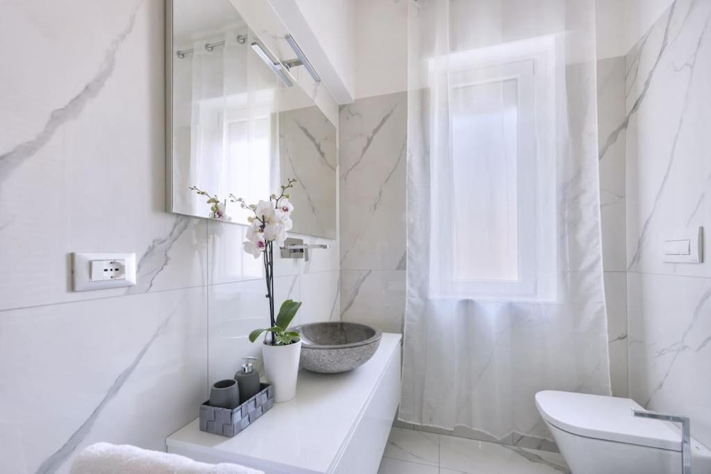 Апартаменты Domus Delia Pescara Centro Экстерьер фото